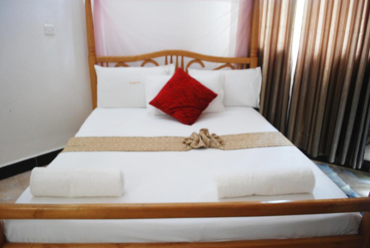 Garden Courts Hotel Masaka Εξωτερικό φωτογραφία