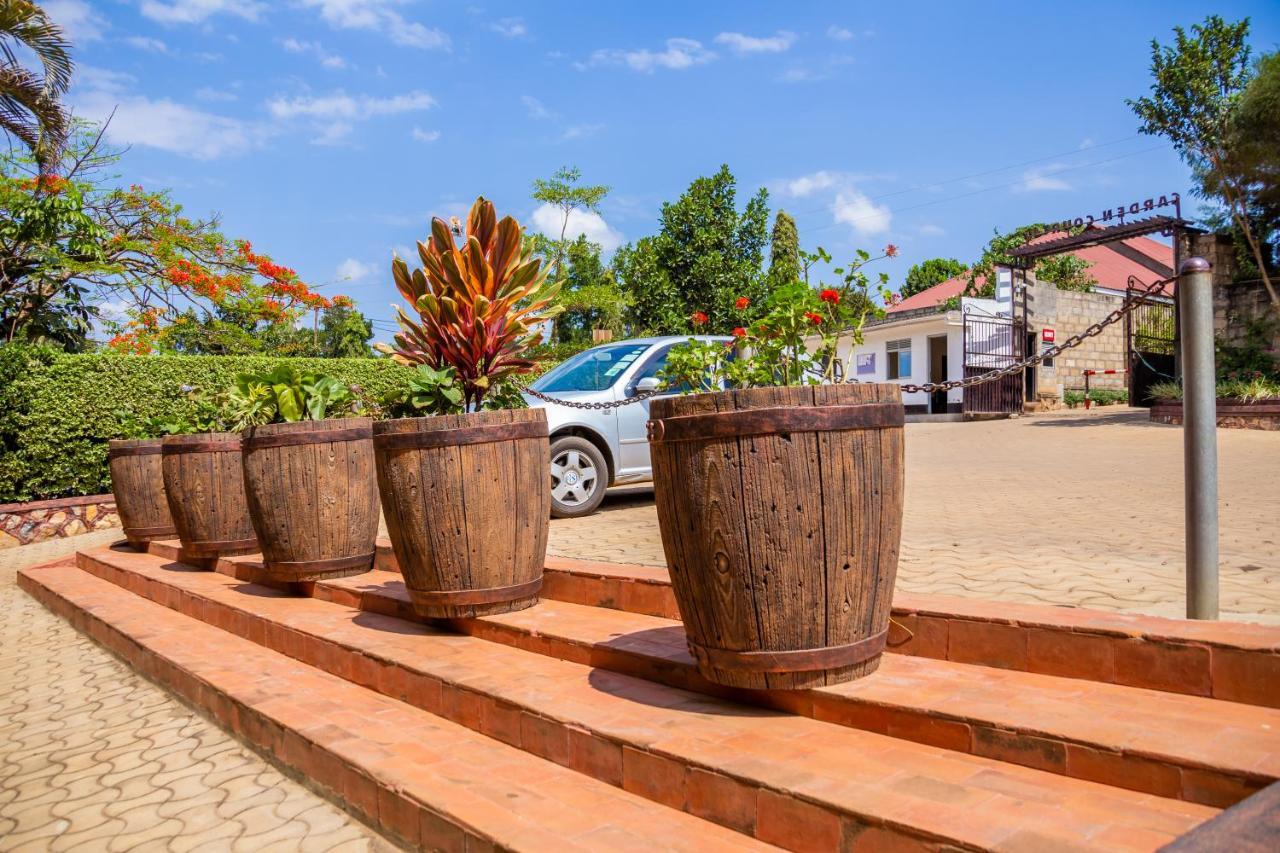 Garden Courts Hotel Masaka Εξωτερικό φωτογραφία