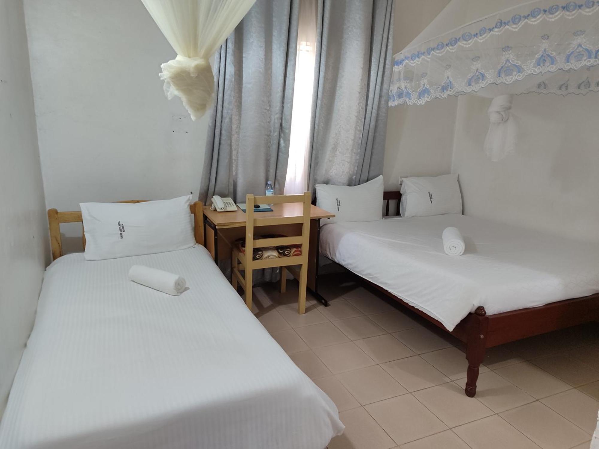Garden Courts Hotel Masaka Εξωτερικό φωτογραφία