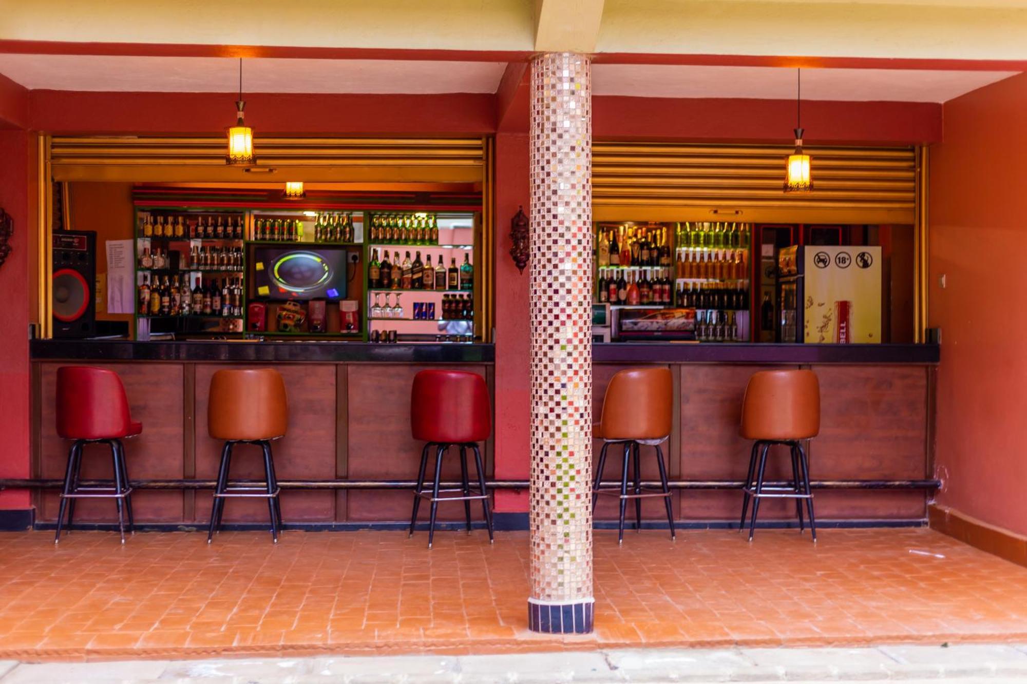 Garden Courts Hotel Masaka Εξωτερικό φωτογραφία