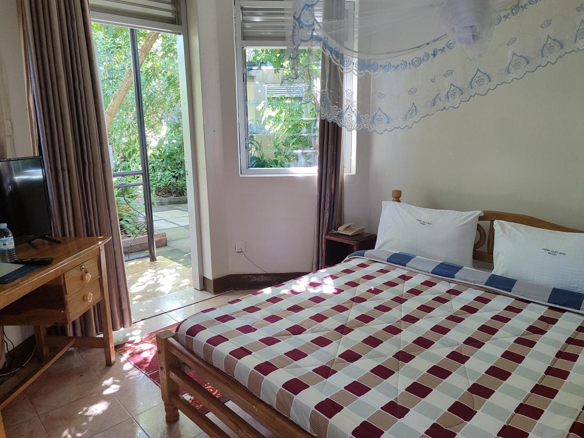 Garden Courts Hotel Masaka Εξωτερικό φωτογραφία